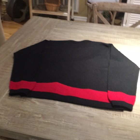 Sweater - Picture 3 of 3